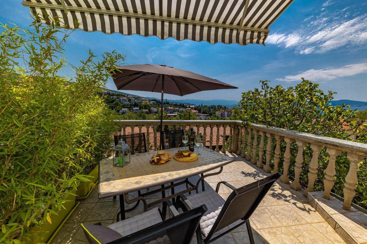 Apartmani Kaiserin Crikvenica Exteriör bild